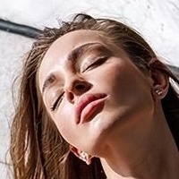 Yana Palchevskaya Naakt