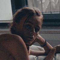 Yana Wex Naakt