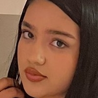 Yani Naakt