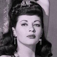 Yvonne De Carlo Naakt