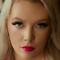 zoe.badland Naakt