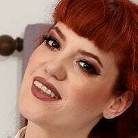 Zoe Blake Naakt